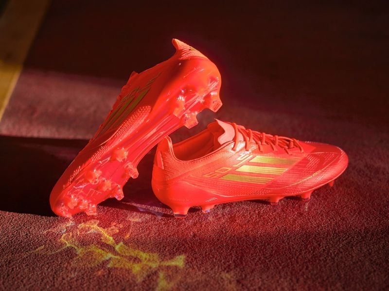 Giày đá bóng adidas F50 FG dành cho sân cỏ tự nhiên