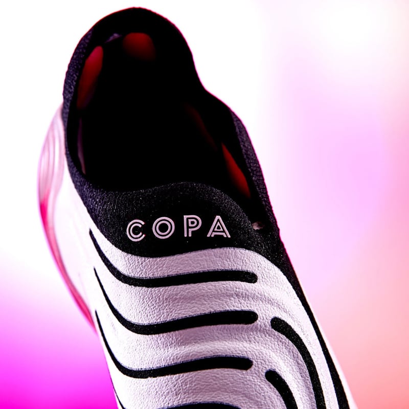 Giày đá bóng Adidas Copa Sense Superspectral