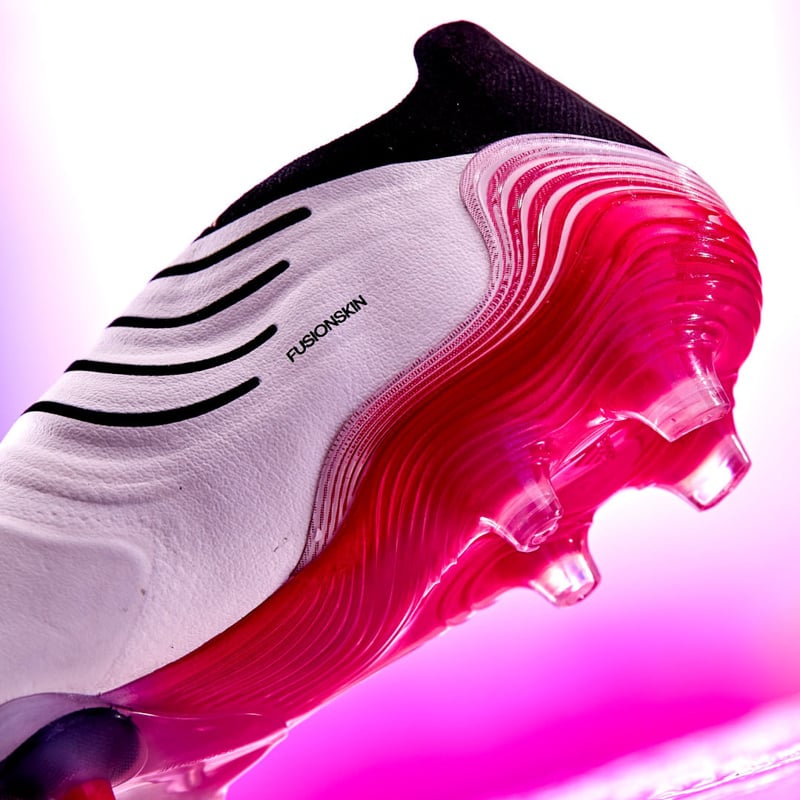Giày đá bóng Adidas Copa Sense Superspectral