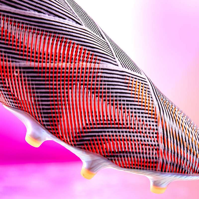 Giày đá bóng Adidas Nemeziz Superspectral
