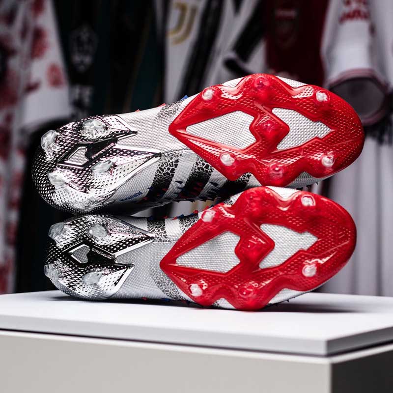 giày đá bóng Adidas Predator Freak Showwpiece