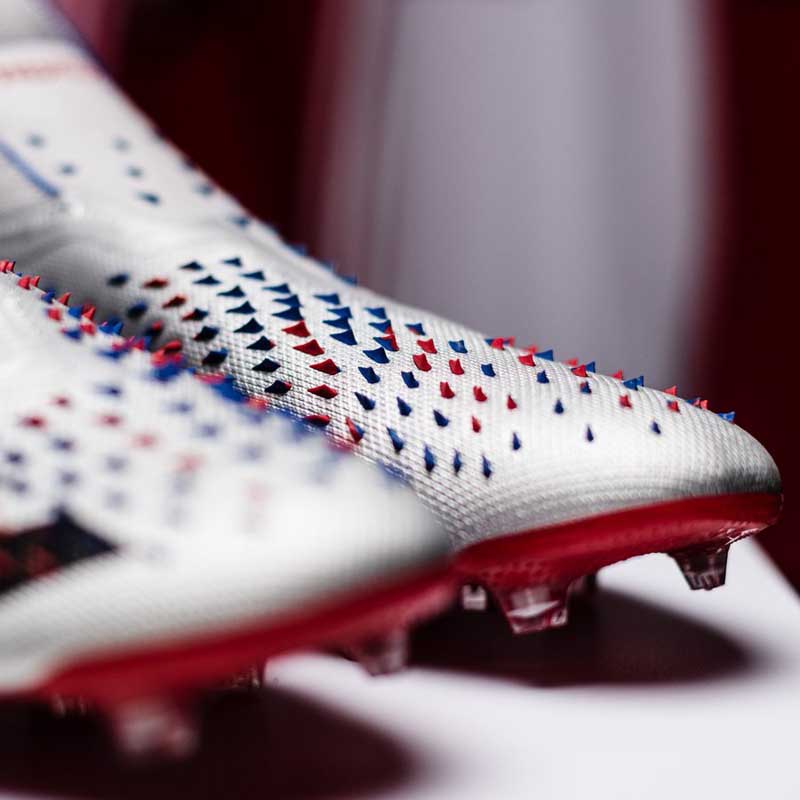 giày đá bóng Adidas Predator Freak Showwpiece