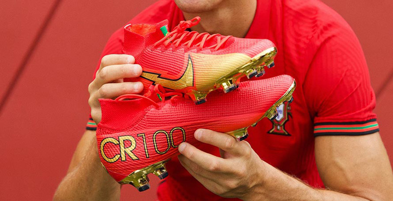 cr7 mercurial red