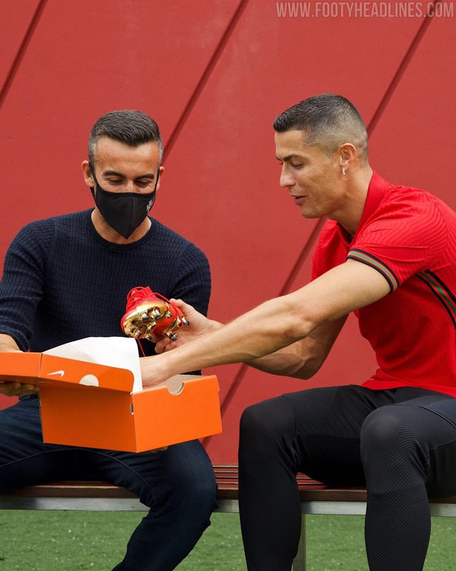 nike mercurial superfly cr 100