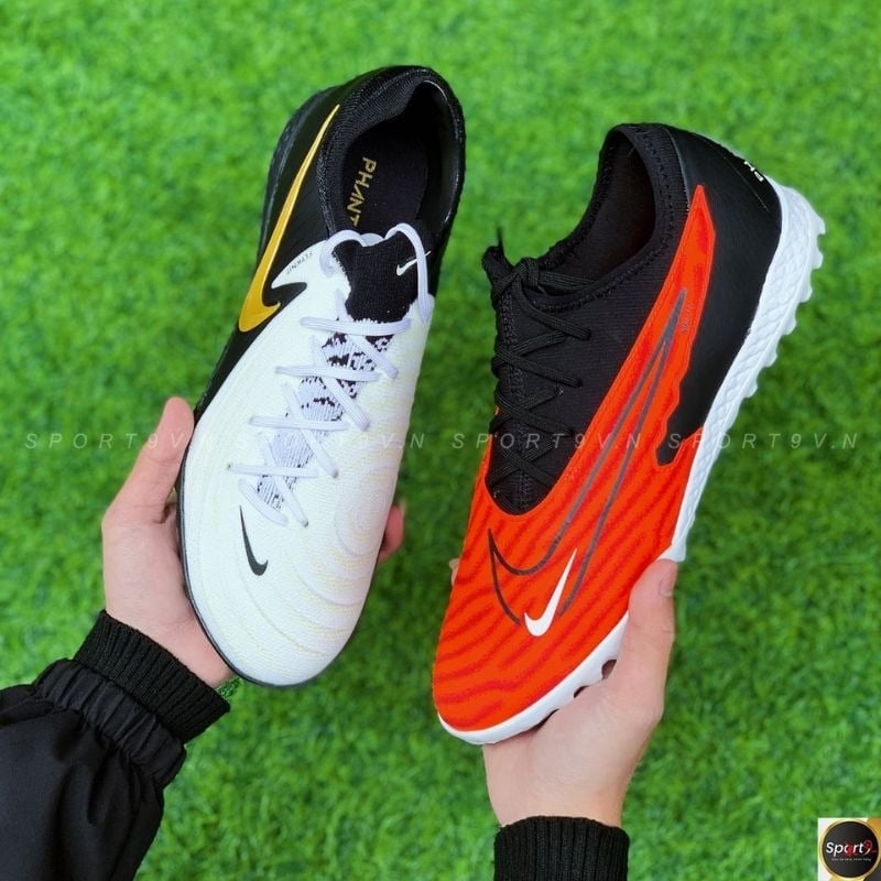 Đặc điểm chung của các đôi giày đá bóng hỗ trợ kiểm soát bóng tốt trên sân