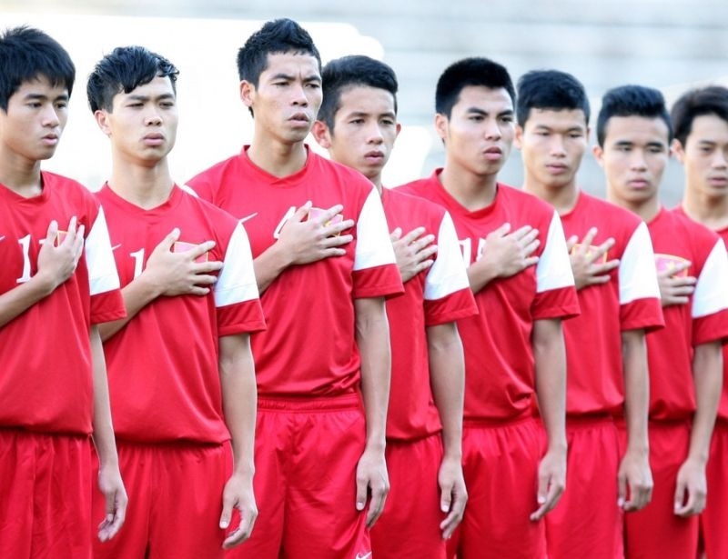 Áo thi đấu của đội tuyển Việt Nam năm 2014