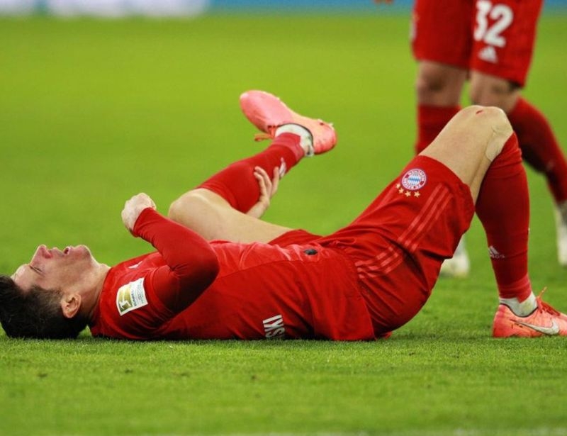 Top 6 dụng cụ bảo vệ cần thiết trong bóng đá